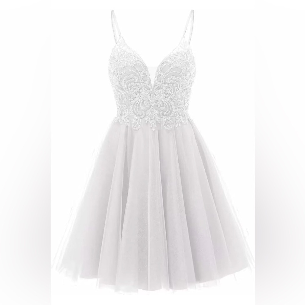 White Lace Appliqué Tulle A-Line Dress- Great homecoming or  reception dress.